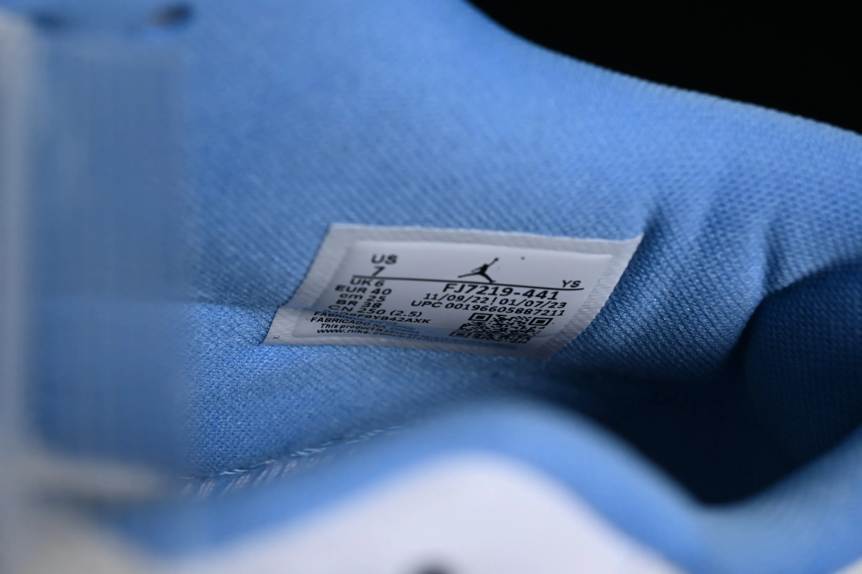 All categories Air Jordan Jordan series basketball shoes Air Jordan 1 Low Air Jordan 1 Low "Born To Fly" AJ1 Joe 1 Flame North Carolina Blue FJ7219-441